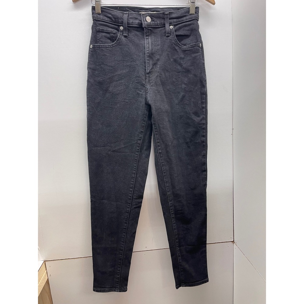 Levis High Waisted Mom Jeans Black Tapered Leg Denim W26 L29 26986-0006